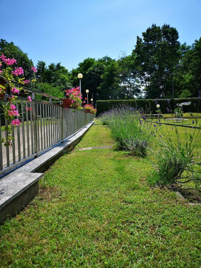 Progetto Vacanze 인보리오인페리오레 외부 사진